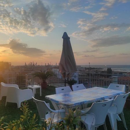La Terrazza Daire Falconara Marittima Dış mekan fotoğraf