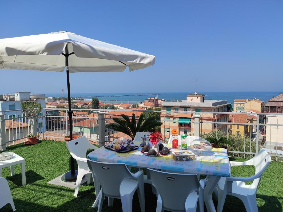 La Terrazza Daire Falconara Marittima Dış mekan fotoğraf