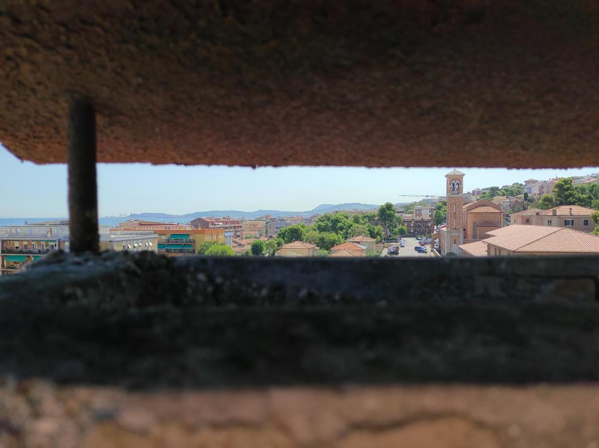 La Terrazza Daire Falconara Marittima Dış mekan fotoğraf